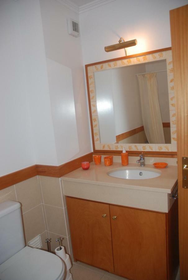 Apartamento De ヴィラ・フランカ・ド・カンポ エクステリア 写真